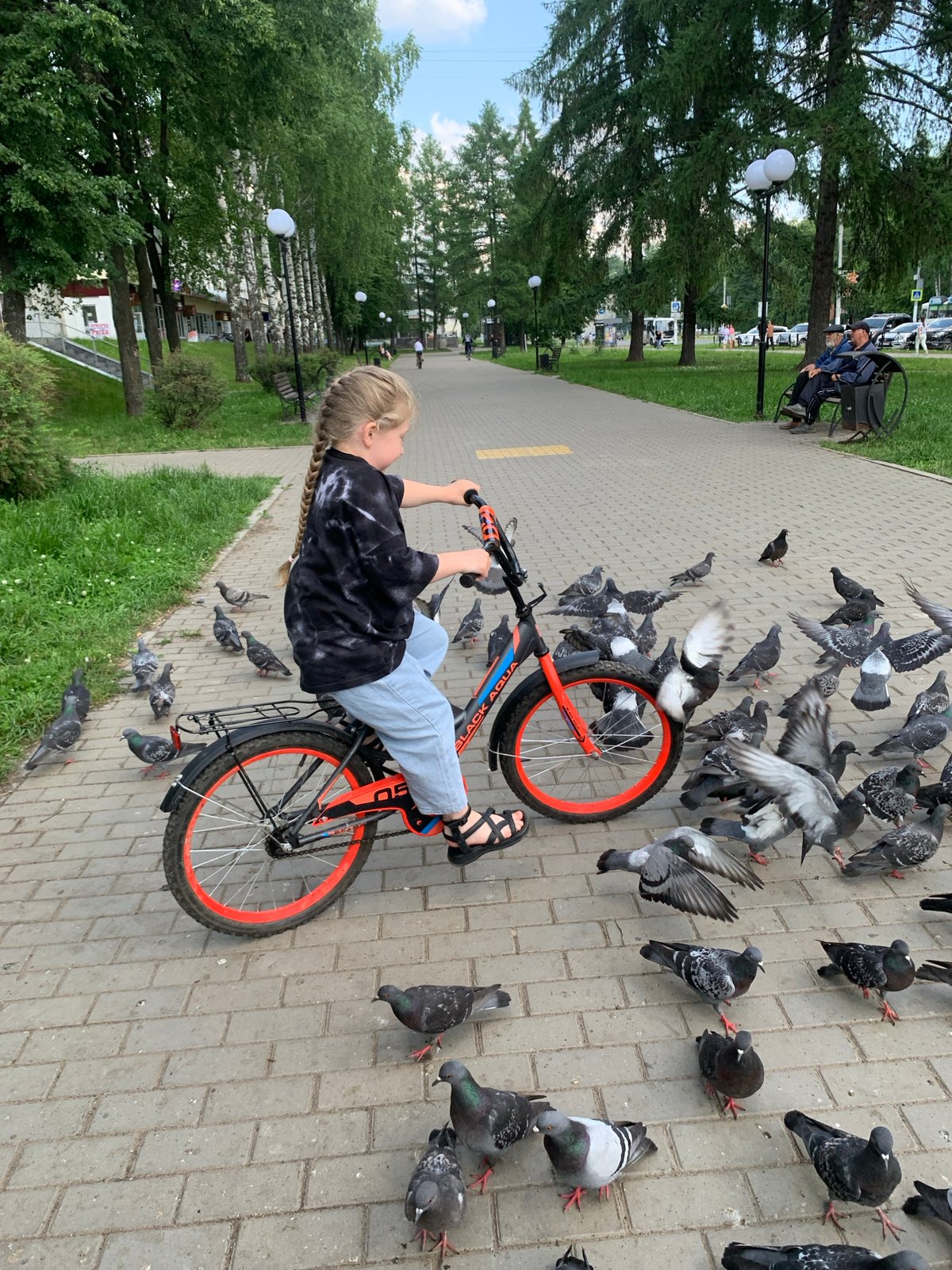 Morning life moments captured across Chaikovsky, Russia
