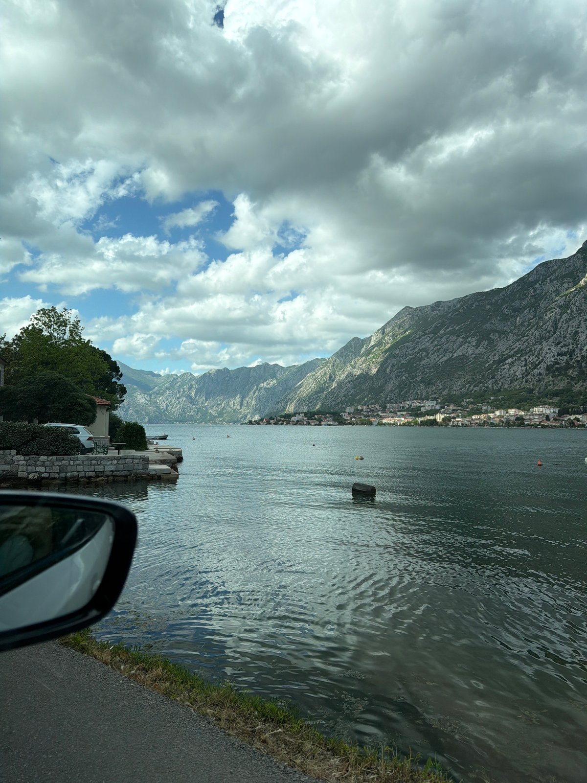 Witness documents Kotor Bay mountain views from Škaljari