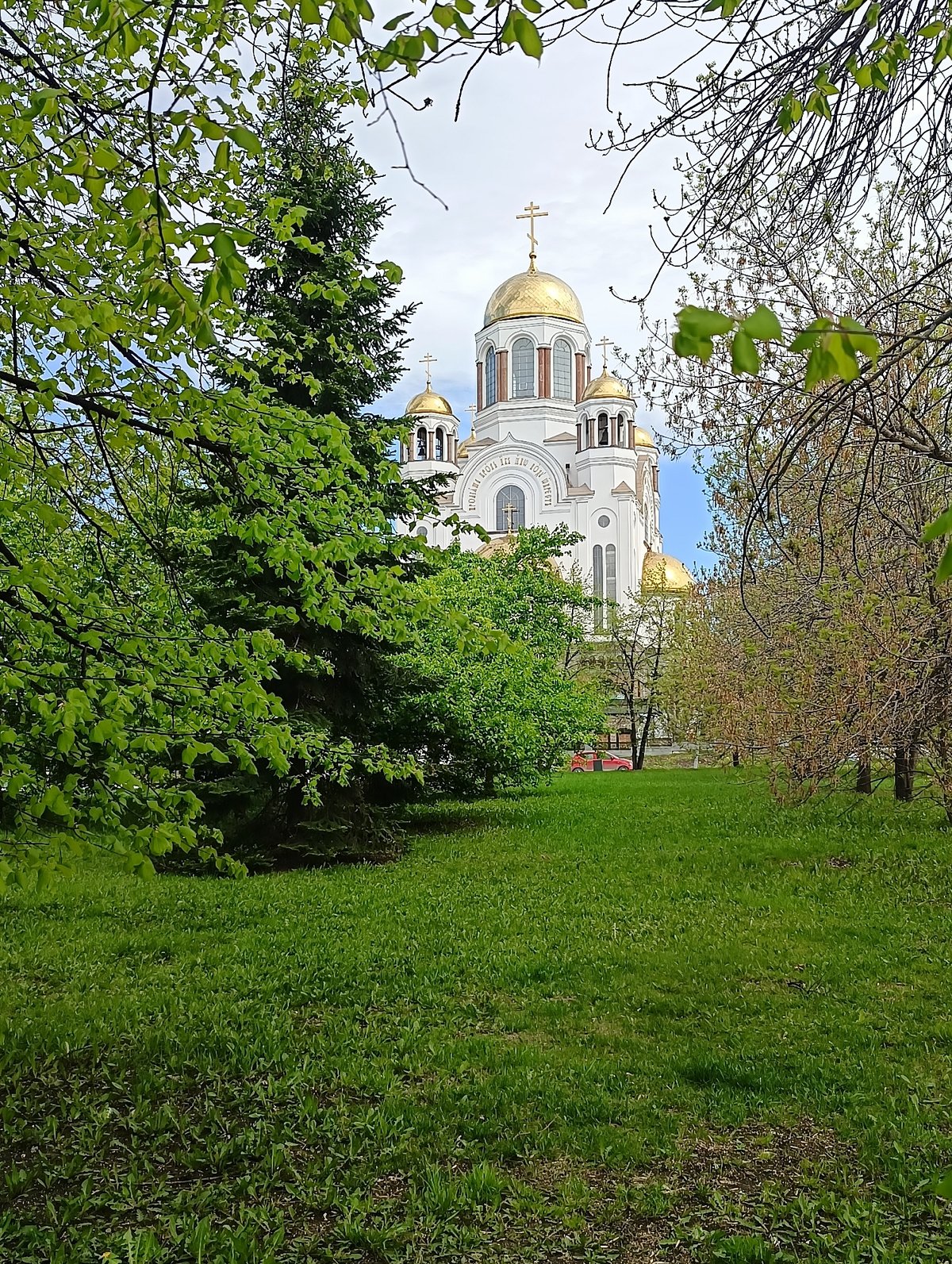Morning views of Church on Blood captured in Yekaterinburg