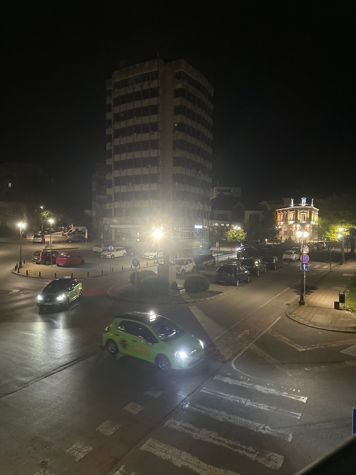 Nighttime architecture tour through central Ruse, Bulgaria