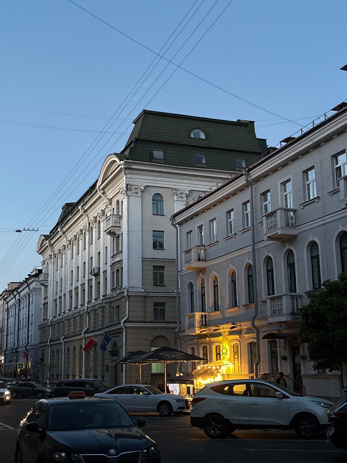 Evening street life documented across central Minsk, Belarus