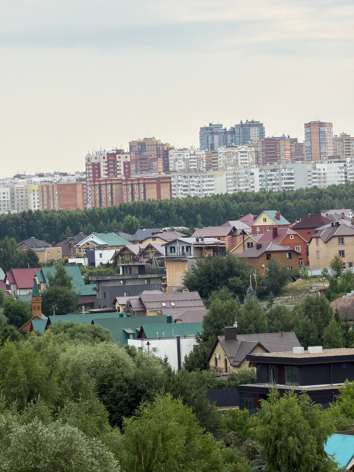 Russian suburban neighborhood: apartments, pine forests, and daily life