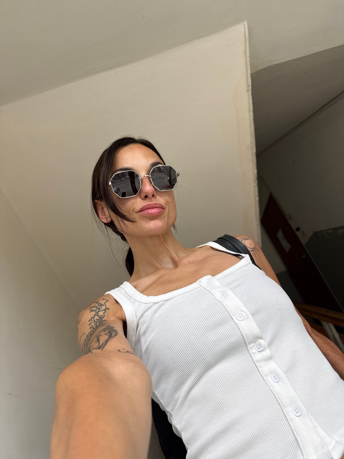 Morning errands around Pleven, including a clothing pickup