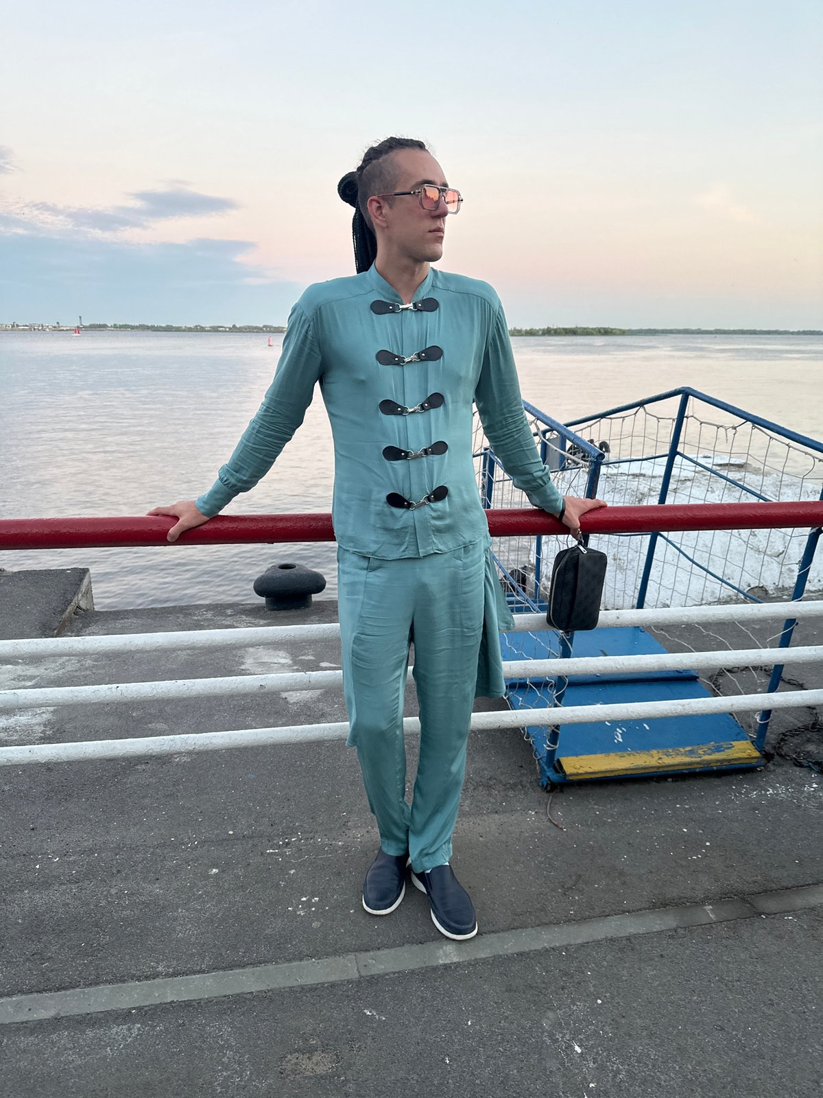 Casual street style portraits in Saratov, summer 2026