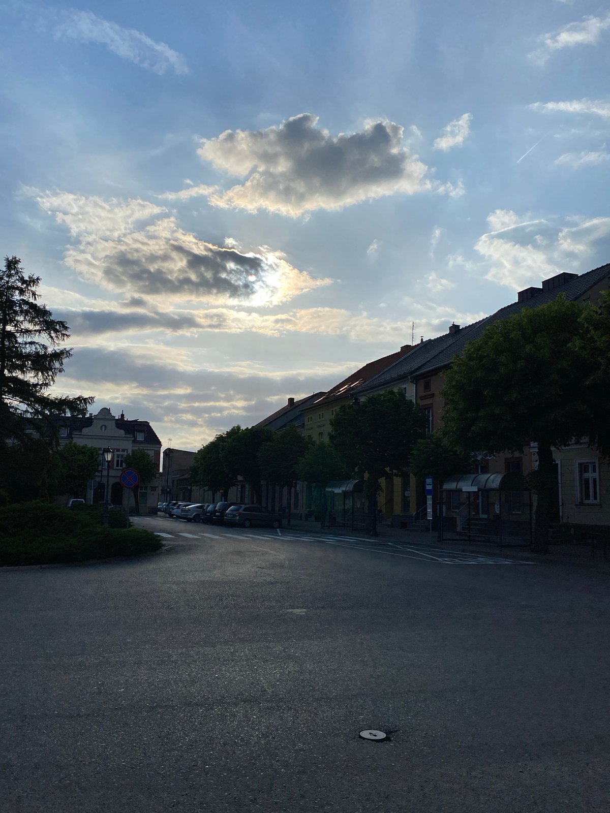 Witness documents afternoon street life in Buk, Poland