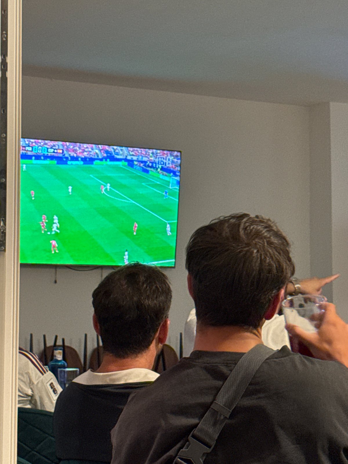 Portugal vs Spain, 0-0, watched from a restaurant in El Escorial
