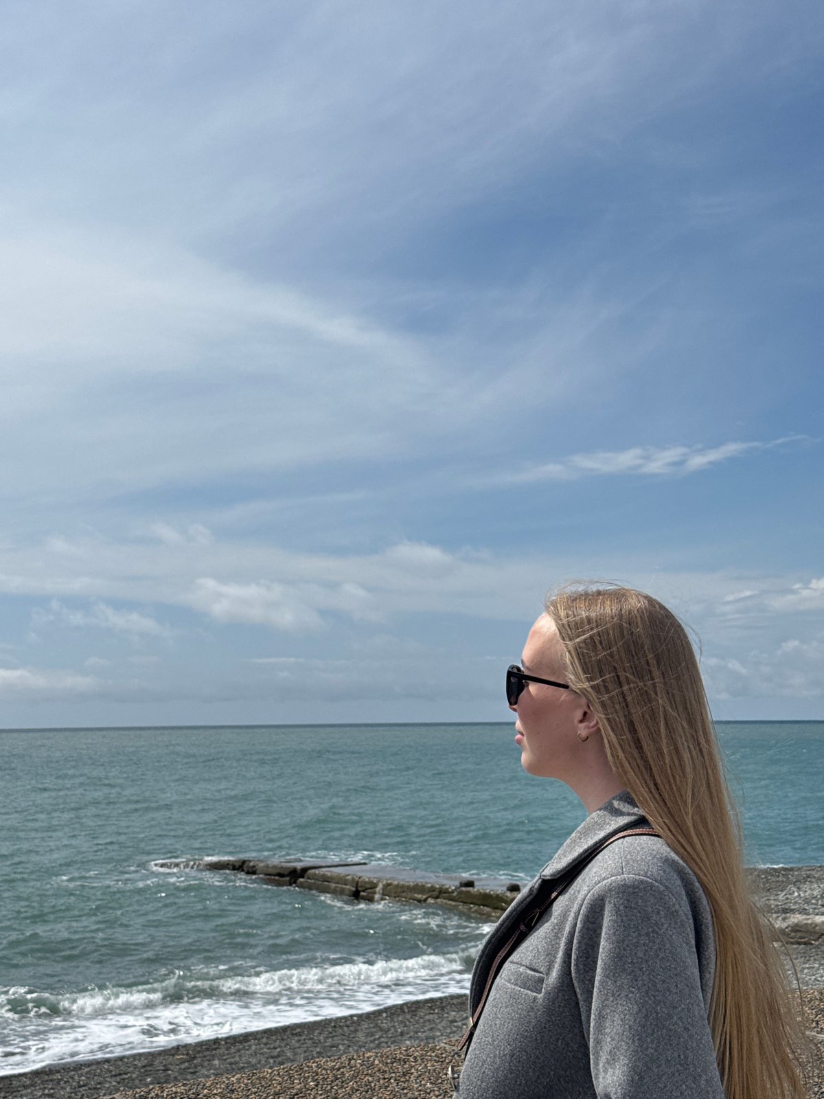 Quiet morning moments captured across Sochi outdoor spaces