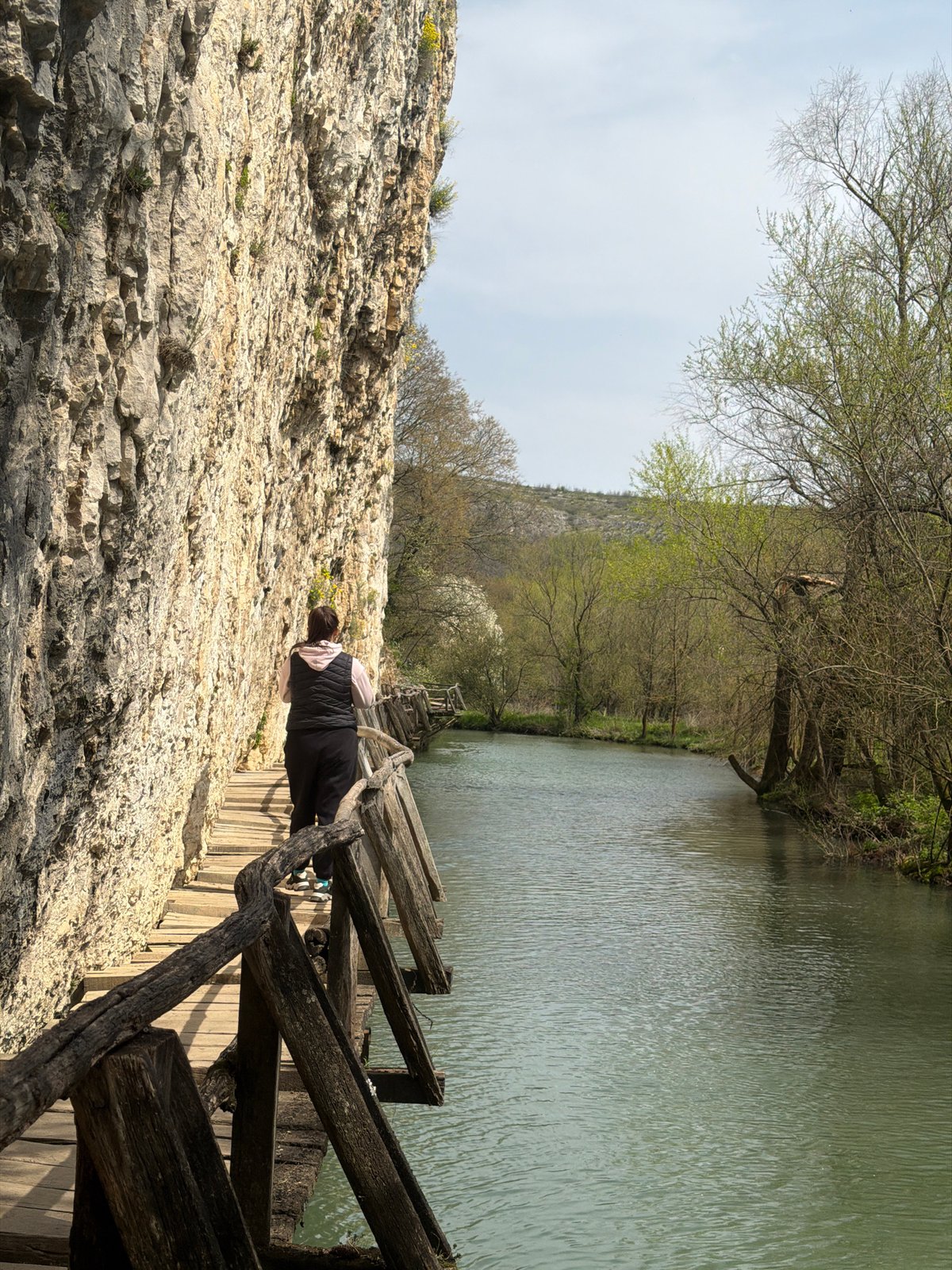 River activities documented along Bulgaria's Iskar near Petrevene, Lukovit