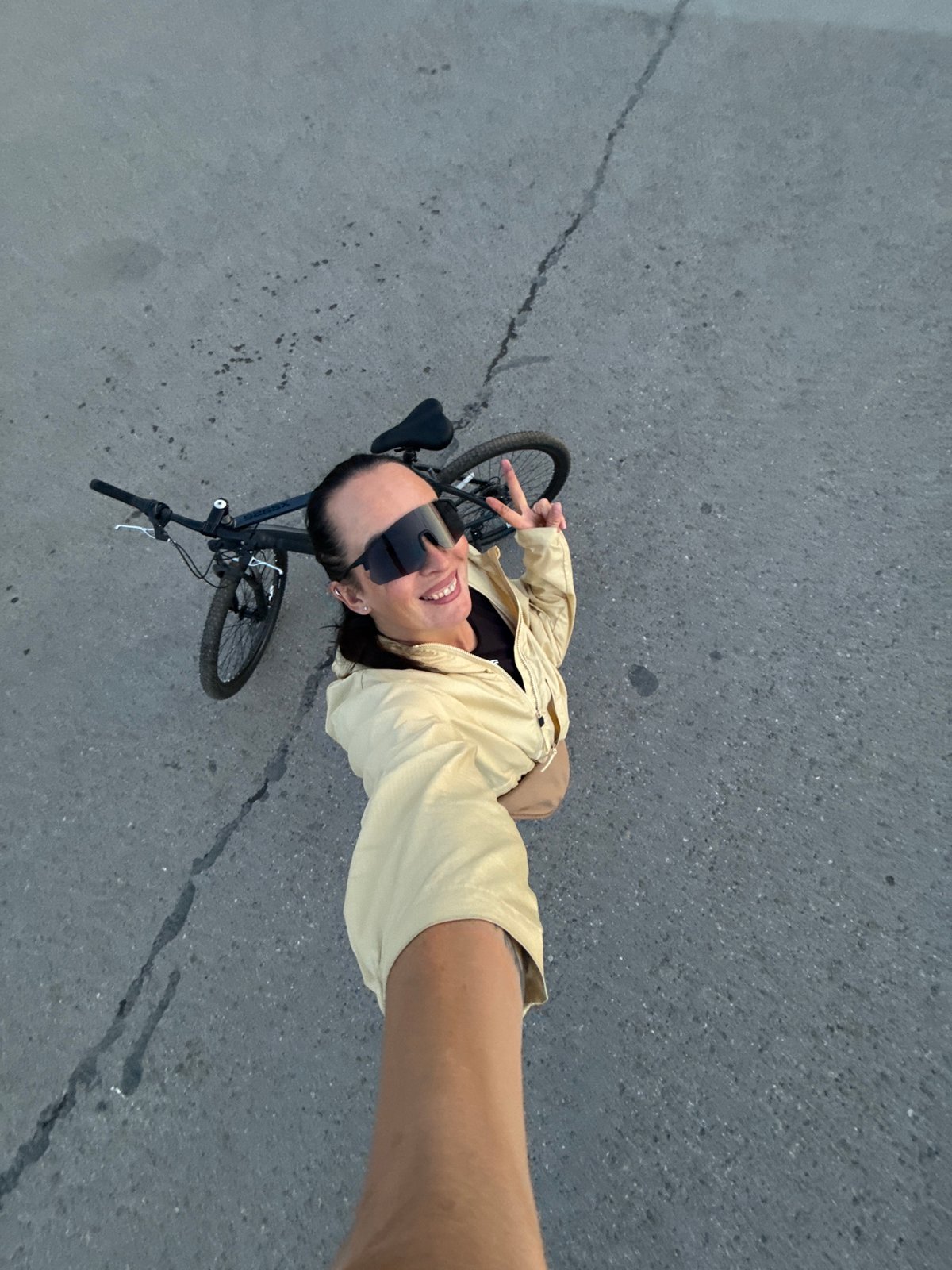 Bicycle breakdown becomes photo opportunity in Chaikovsky