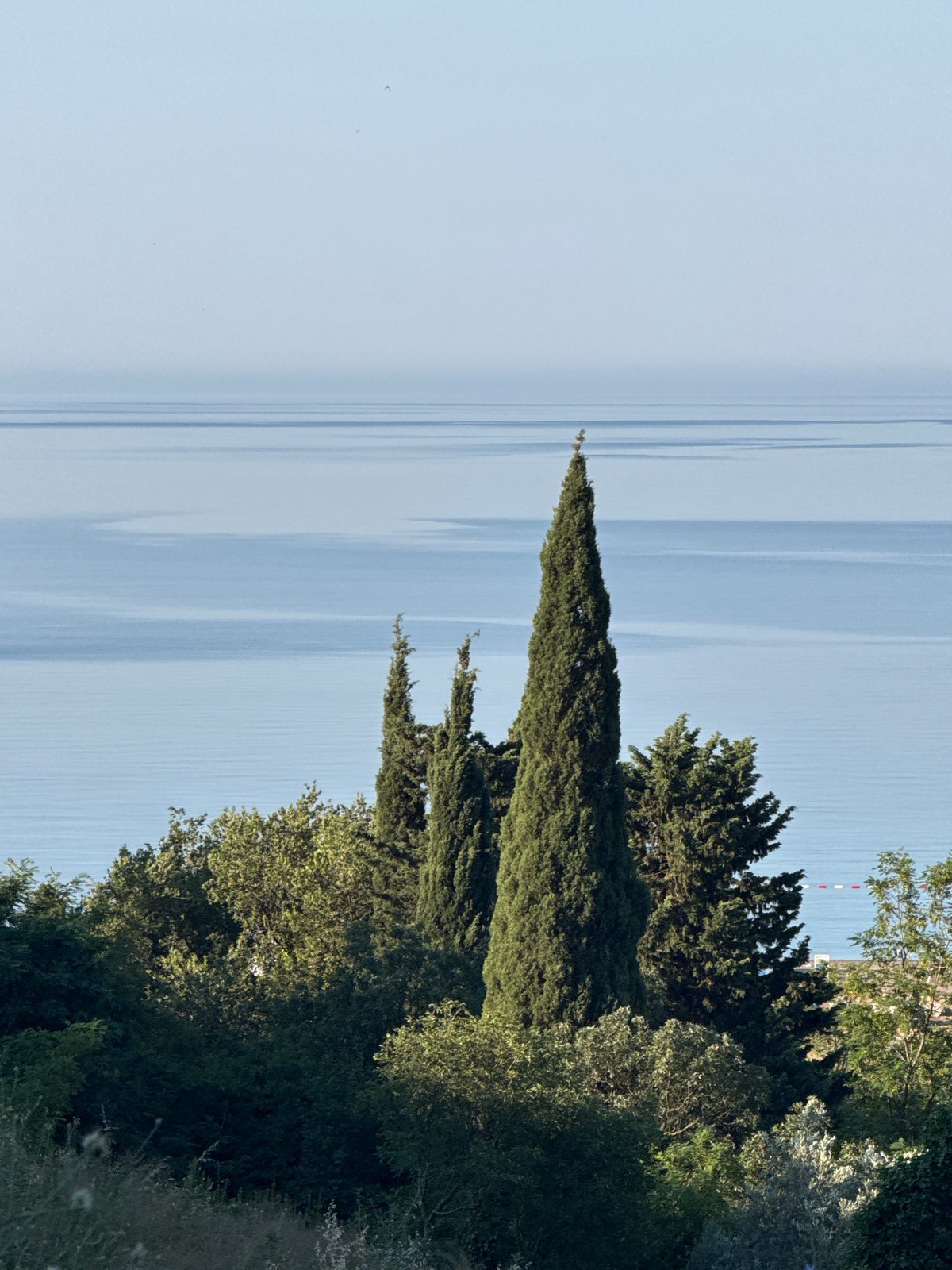 Lazy Adriatic morning along the Boreti coastline