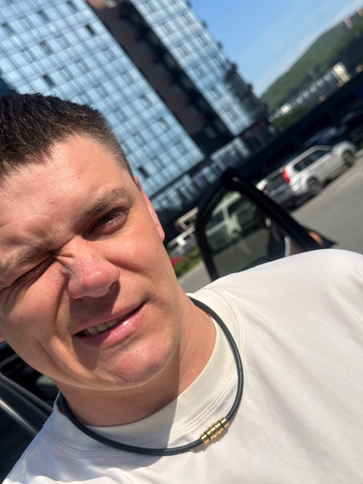 Casual street moment in Vladivostok, selfie and smartwatch close-ups