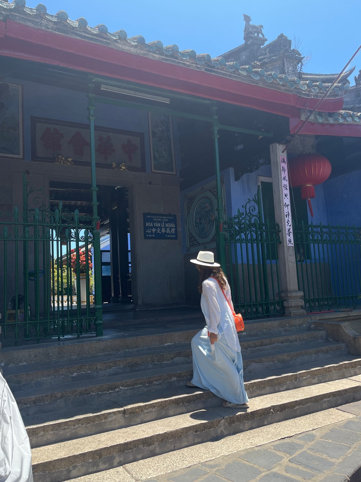 Morning walk through historic Hội An markets and streets documented
