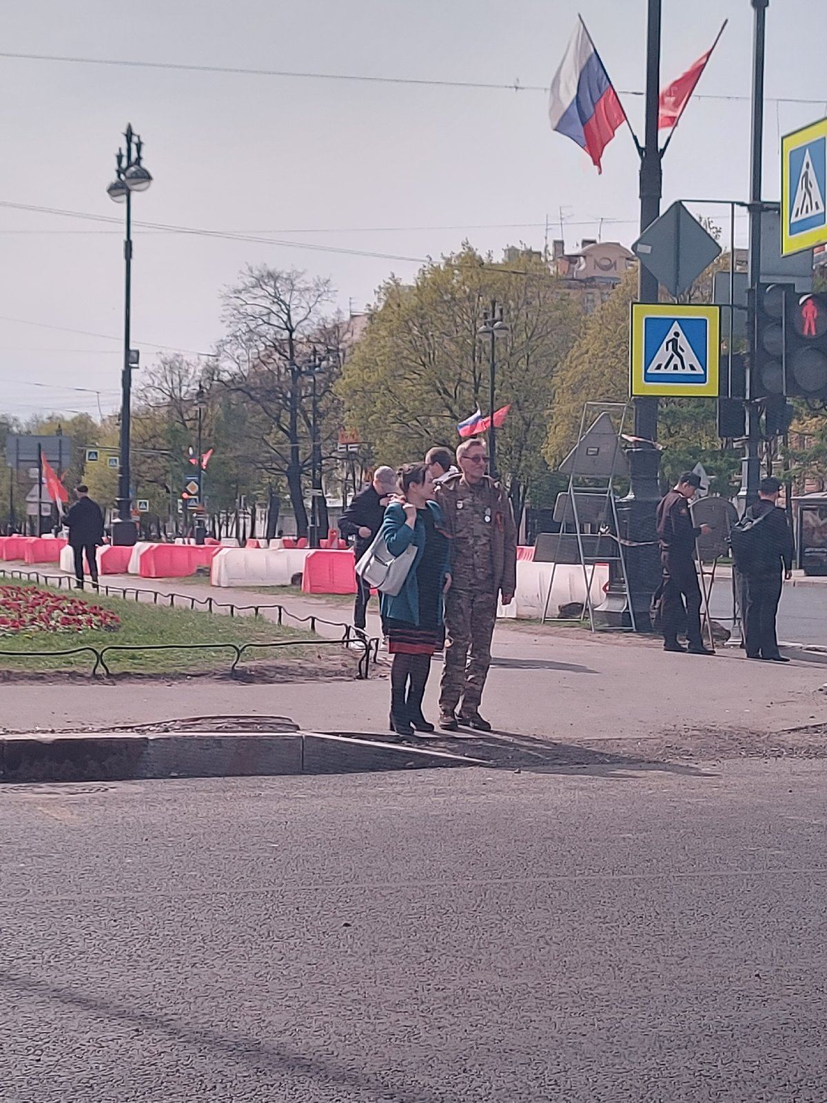 Ordinary street life documented across Saint Petersburg on May 9