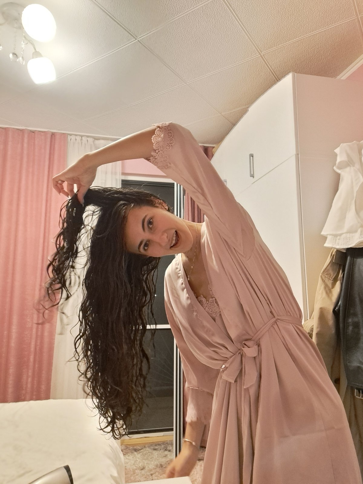 Woman's evening routine captured in Chepintsi home