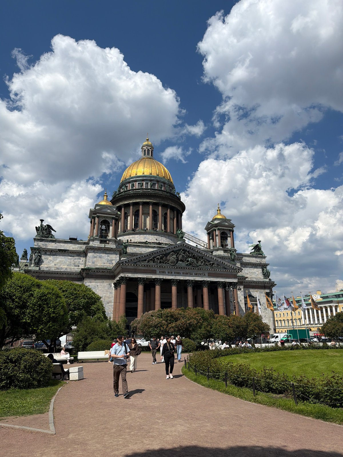 Tourist activities documented around Saint Isaac's Cathedral, Saint Petersburg