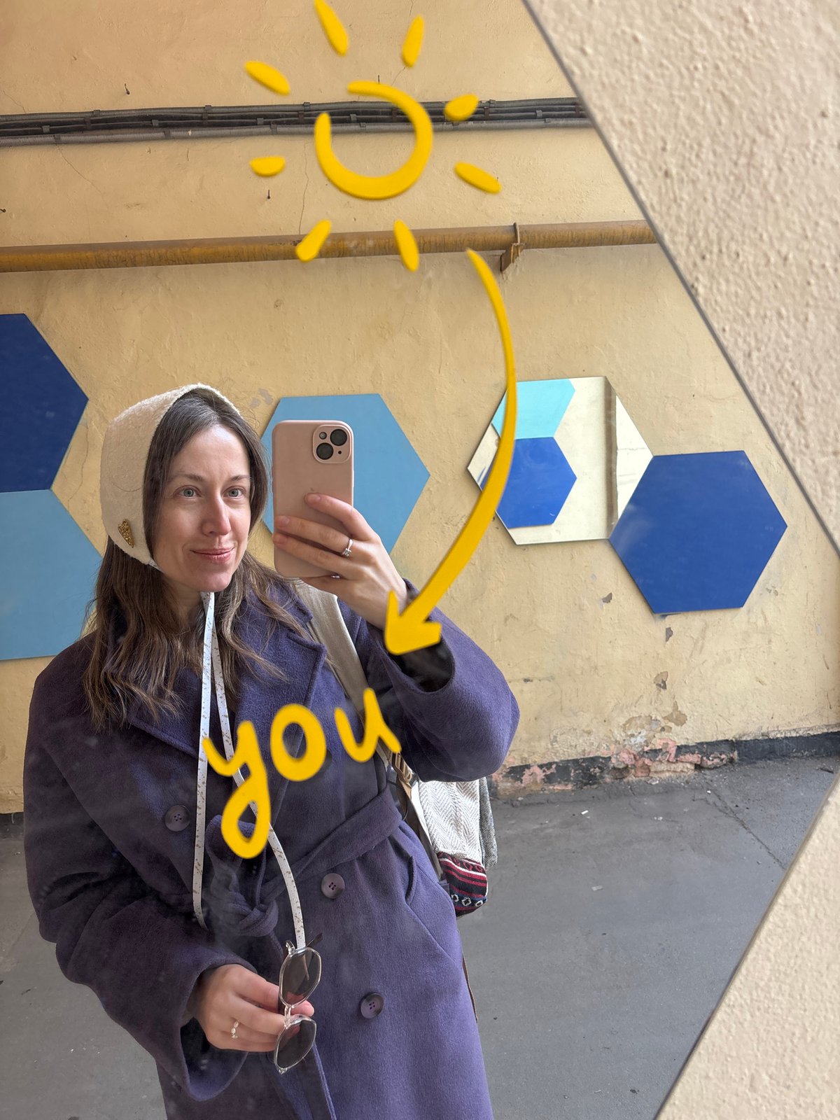 Afternoon street life and sightseeing moments in central Saint Petersburg