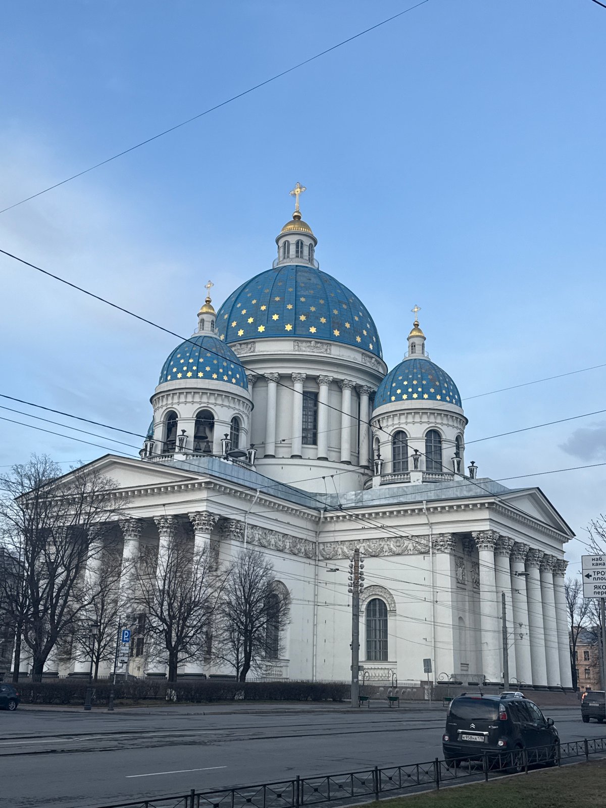 Saint Petersburg landmarks documented during afternoon architectural tour