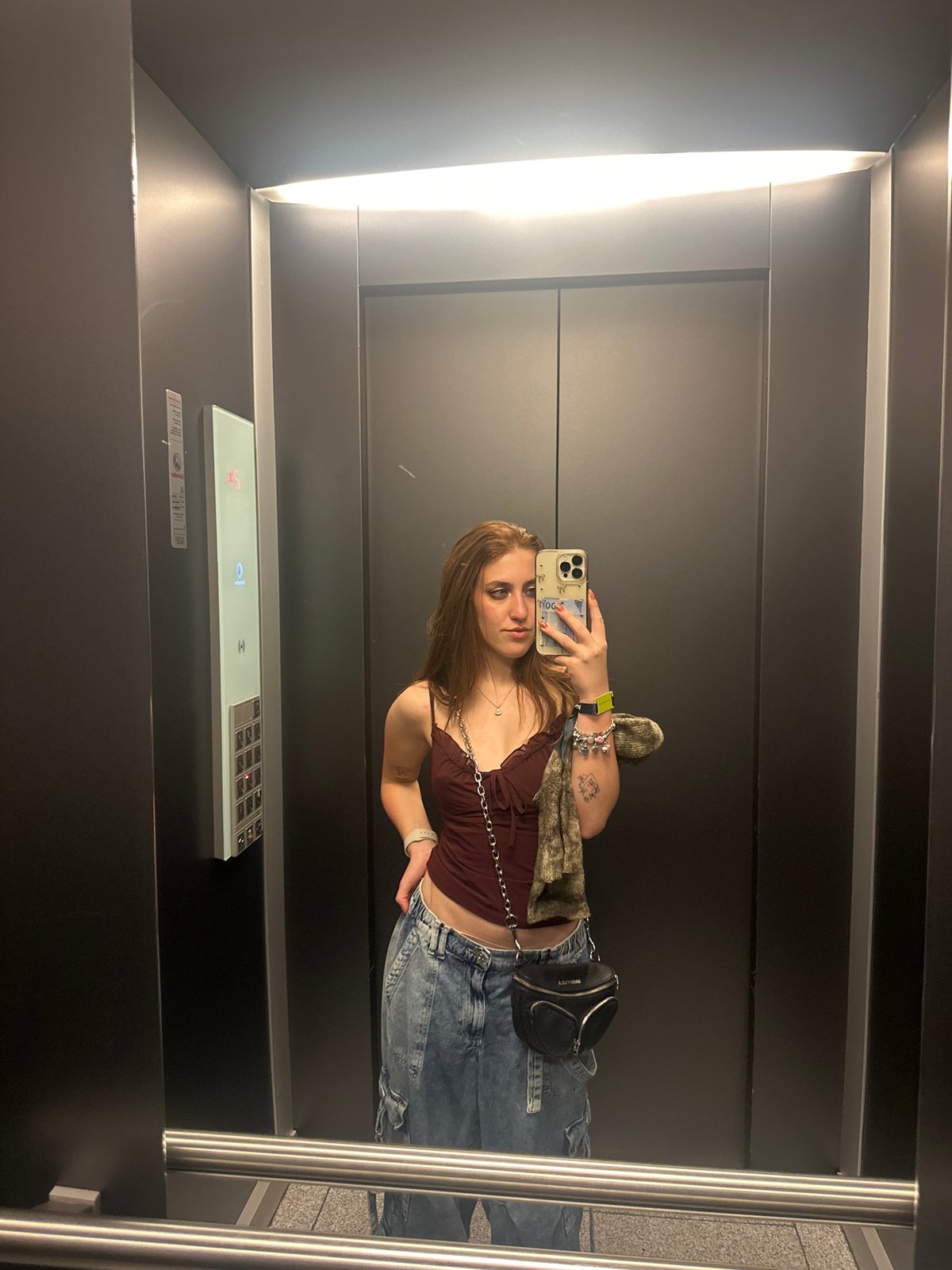 Elevator selfie and close-up portrait in Huixquilucan