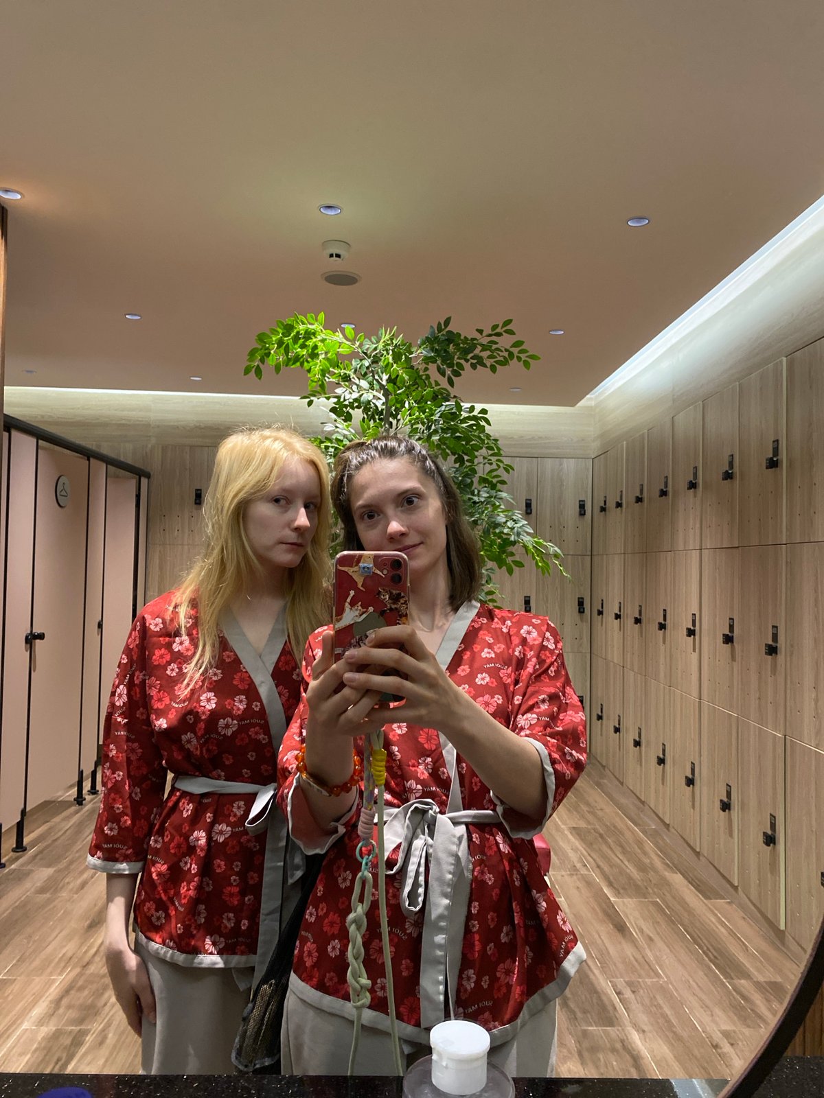 Spa resort experience documented by visitors in Da Lat