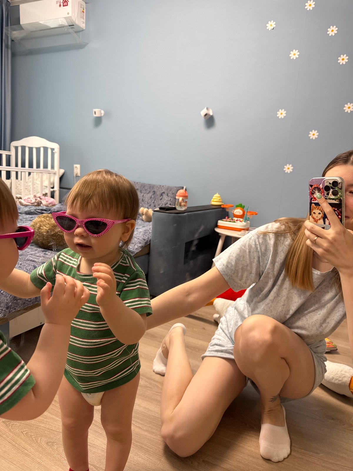 Moscow family moments captured during afternoon domestic activities