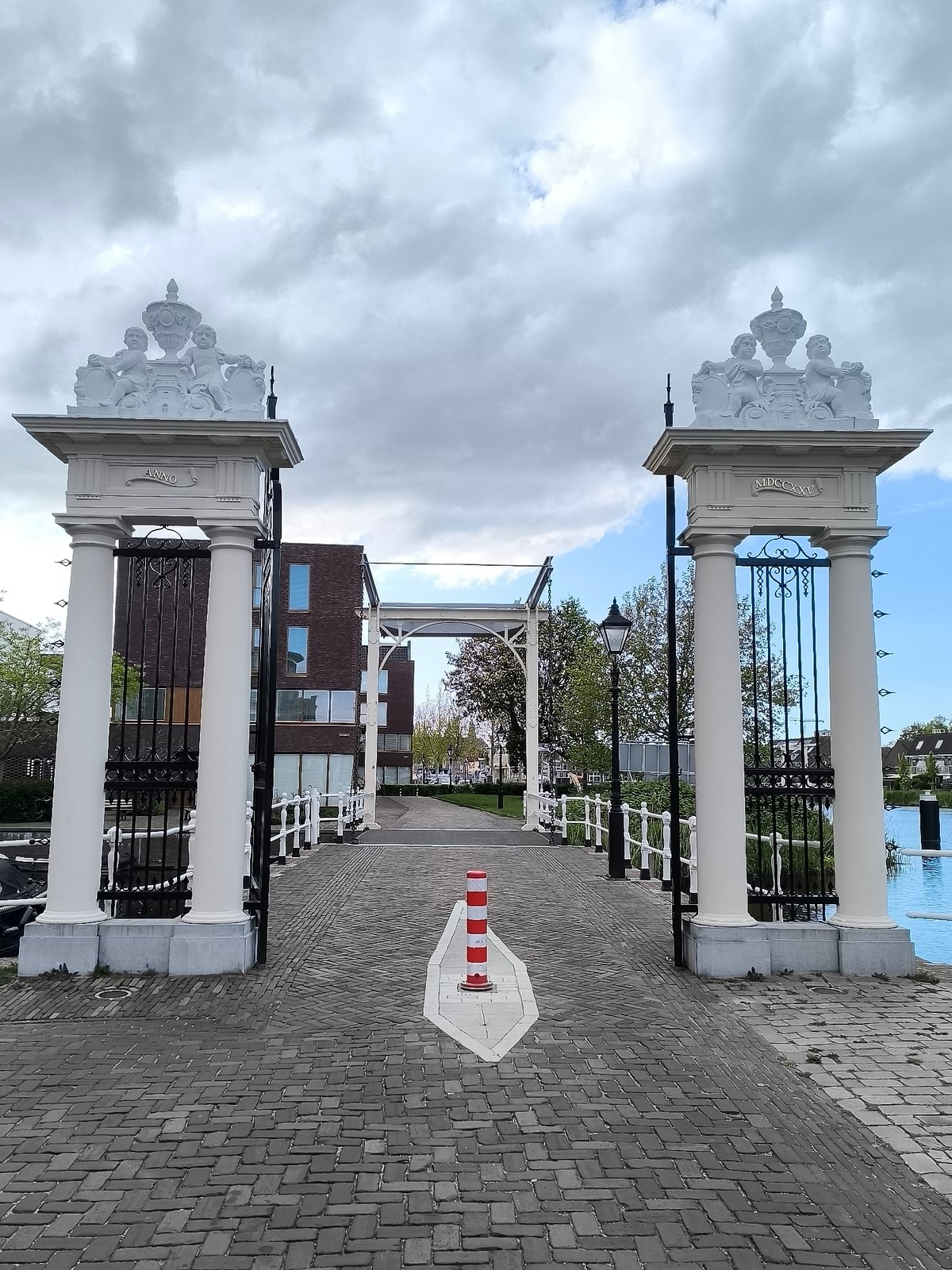 Casual canal walk documented in Alkmaar, Netherlands