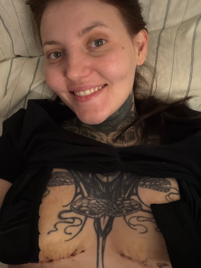 Personal photos documented in Chaikovsky home over 22 minutes