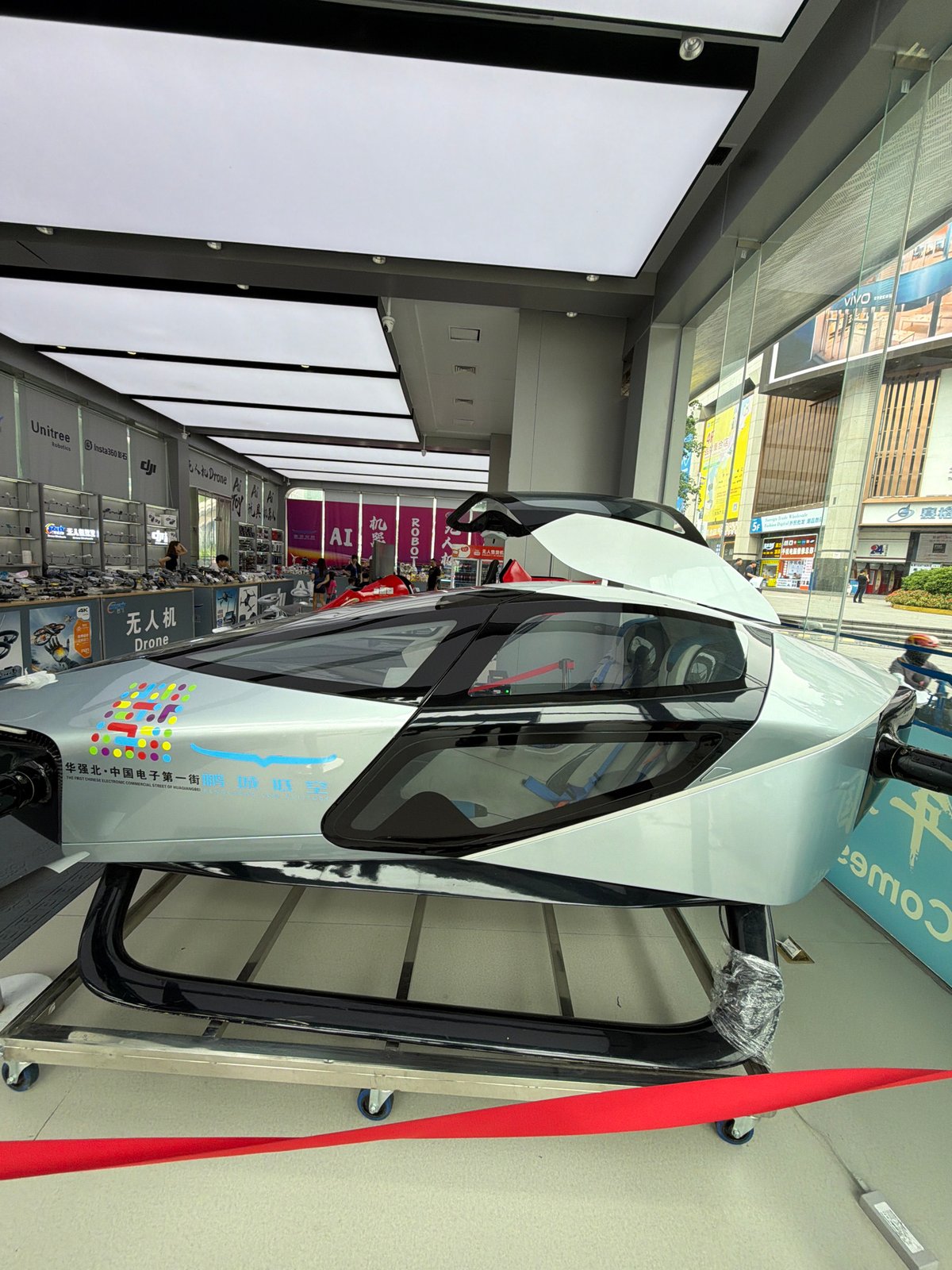 eVTOLs, robot cleaners, and racing sims at a Futian tech showcase