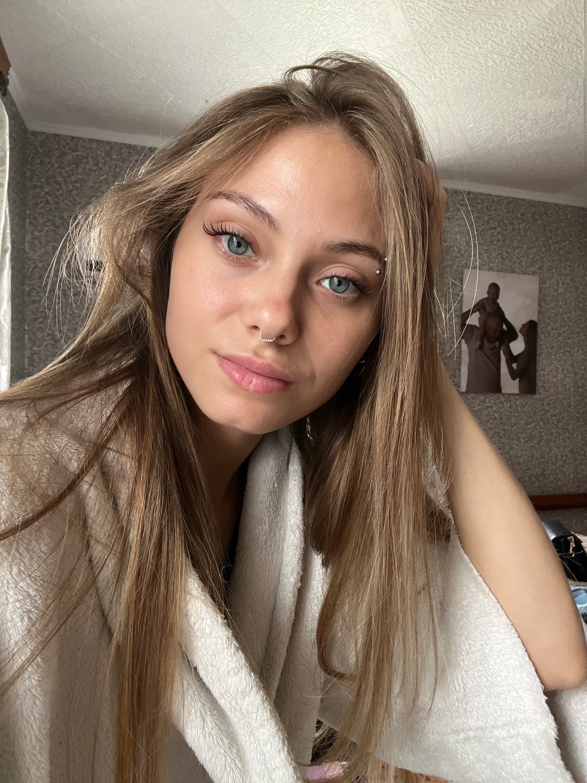 Young women photographed in various settings across Фоки, Russia
