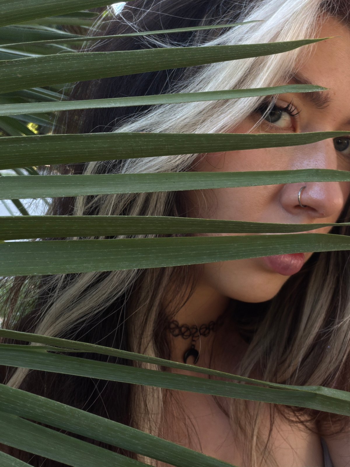 Woman photographed in casual outdoor session in Bar, Montenegro