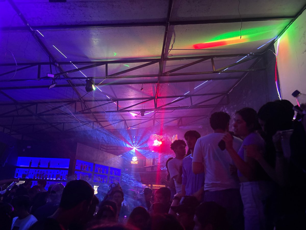 Night scene and trading activity documented in San Andrés Cholula