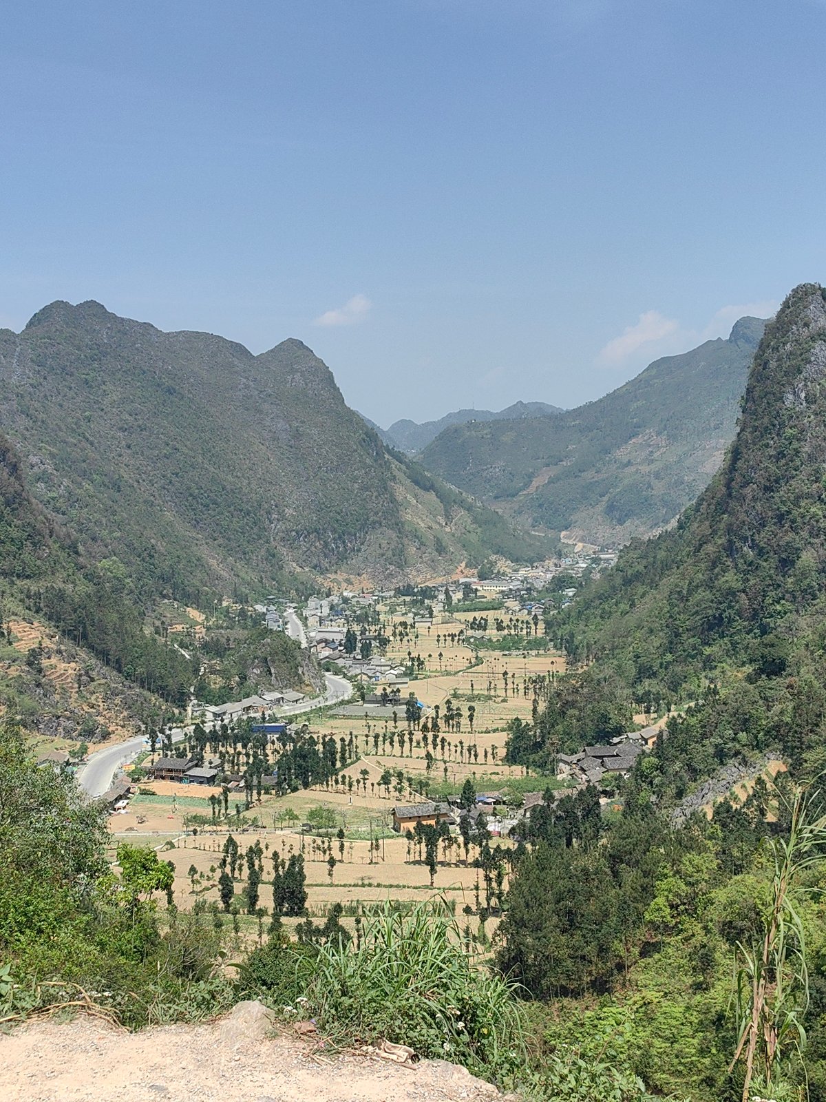 Valley landscape captured in Sà Phìn Commune Vietnam
