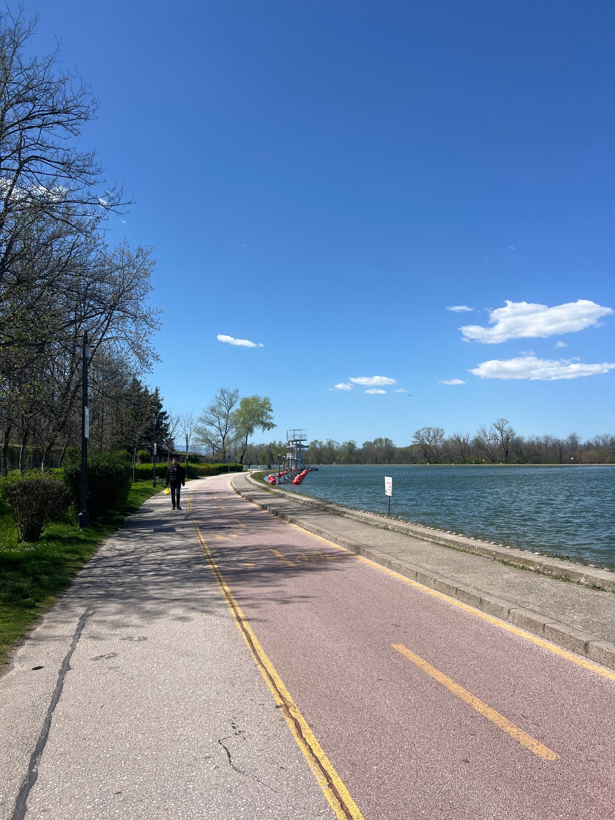 Sunny waterfront scene captured in Plovdiv park area