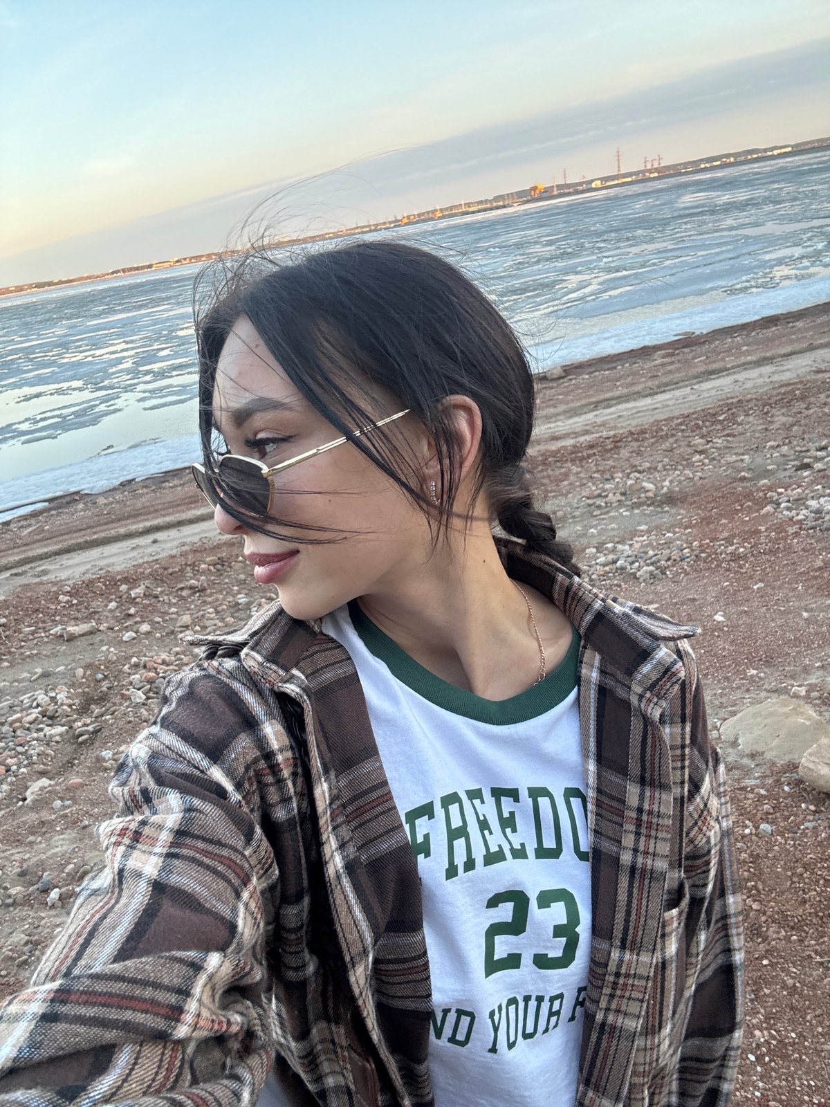 Woman spotted near waterfront in Noviy, Russia