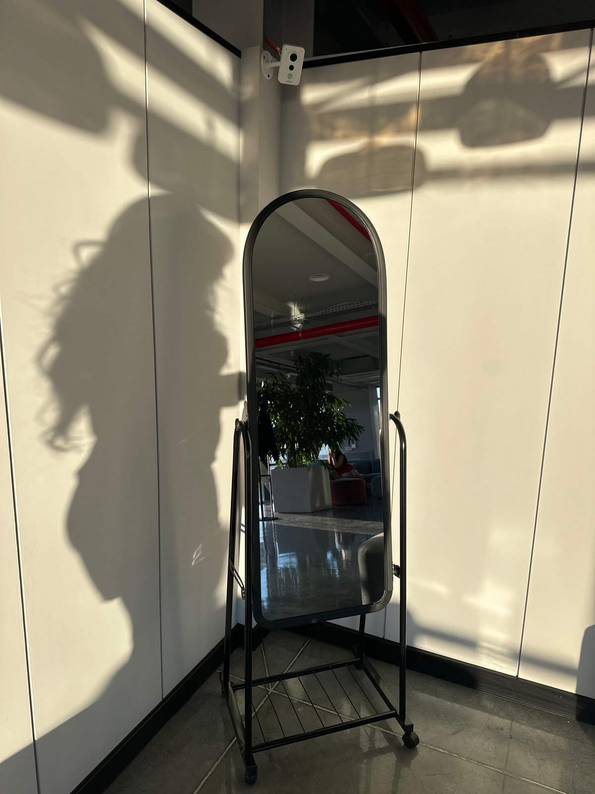 Coffee gathering documented at Yerevan high-rise location