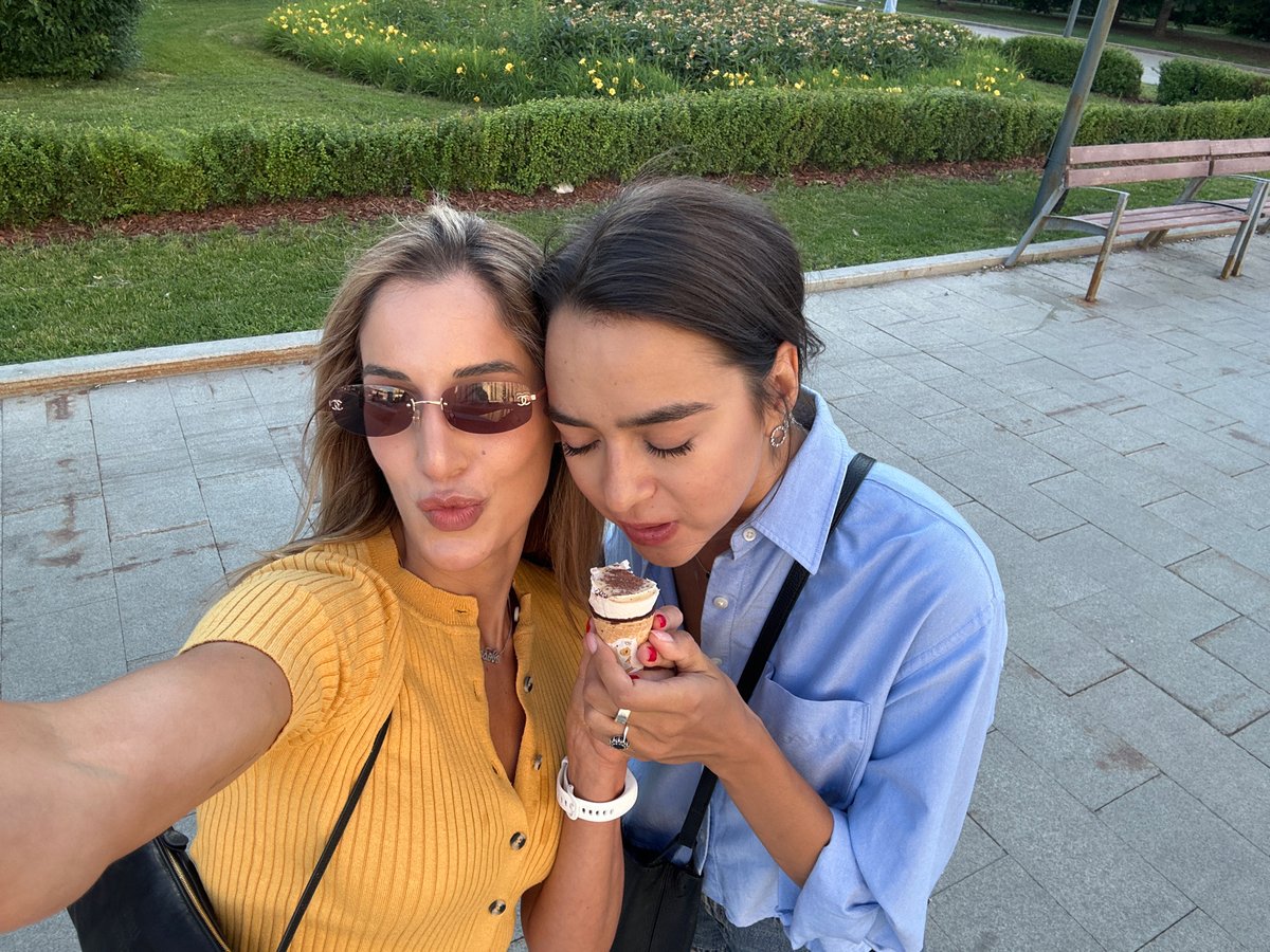 Selfies and summer evening strolling in Moscow