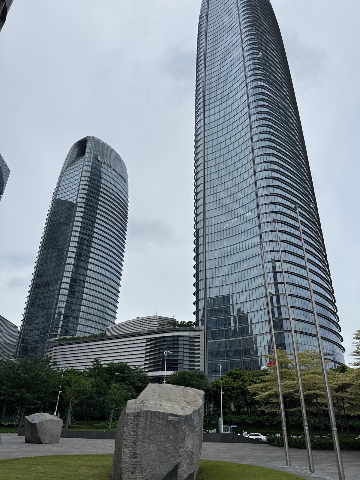 Haizhu District's commercial and residential streets on an overcast June morning