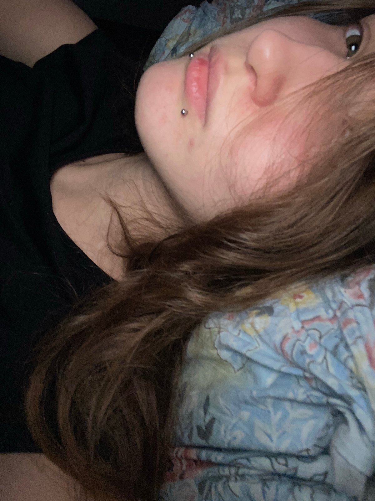 Late-night casual selfies at home in Tolyatti