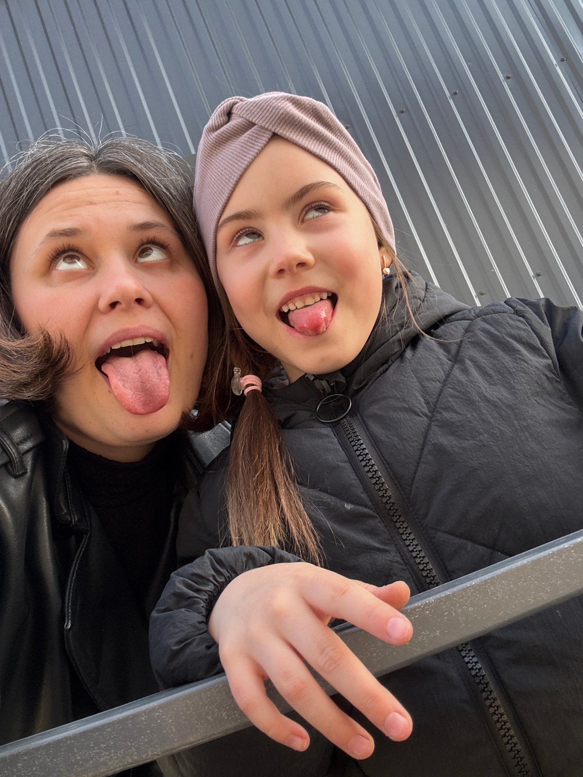 Casual Saturday afternoon moments captured across Chaikovsky, Russia