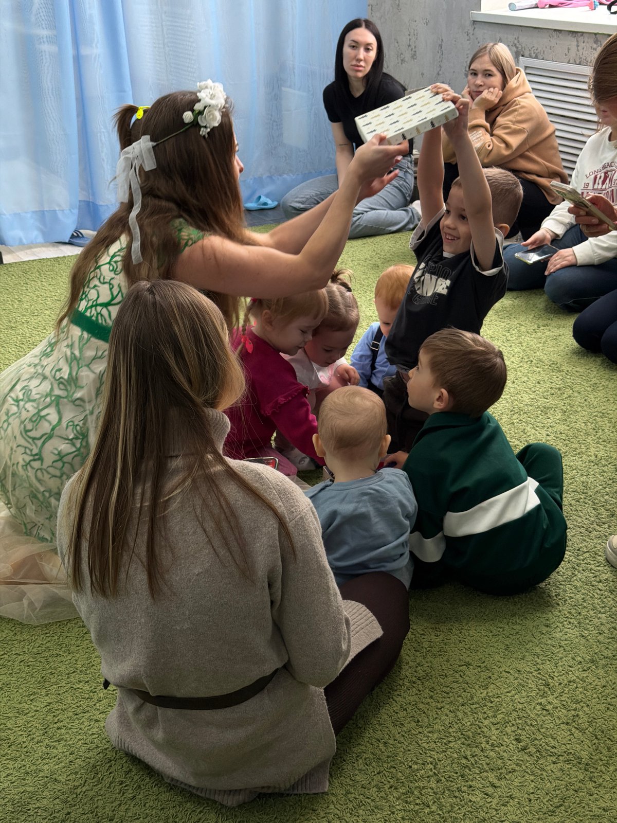Children's play center activities documented in Perm, Russia