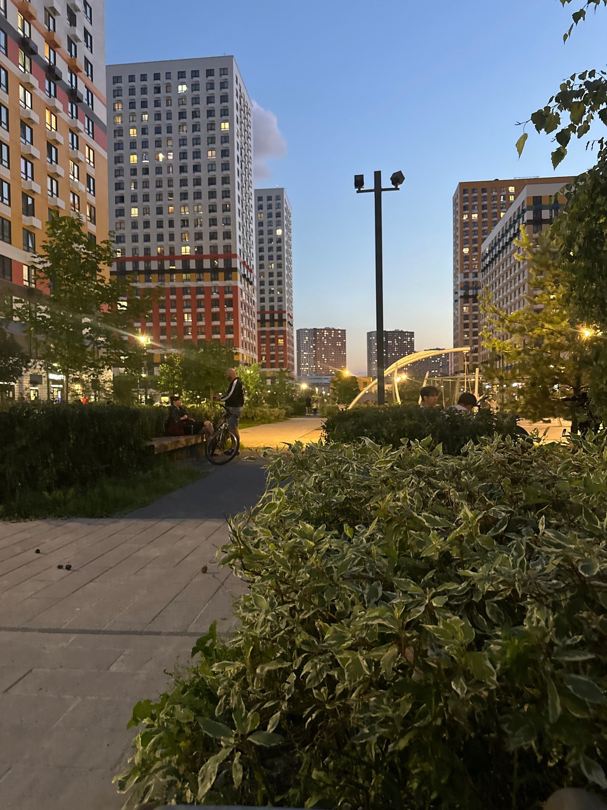 Twilight stroll through a modern Lyubertsy residential complex