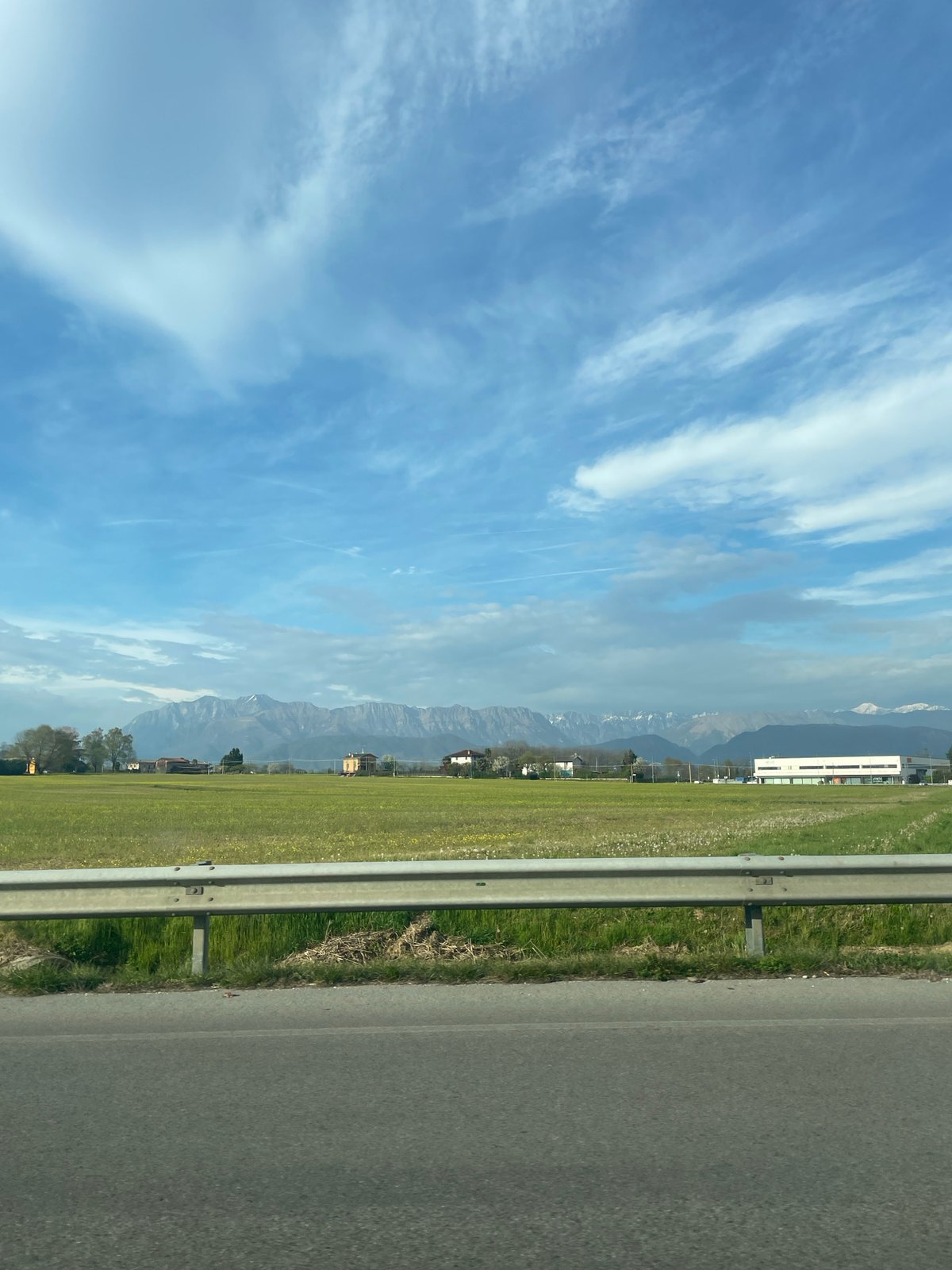 Rural roadside scene documented in northern Italy