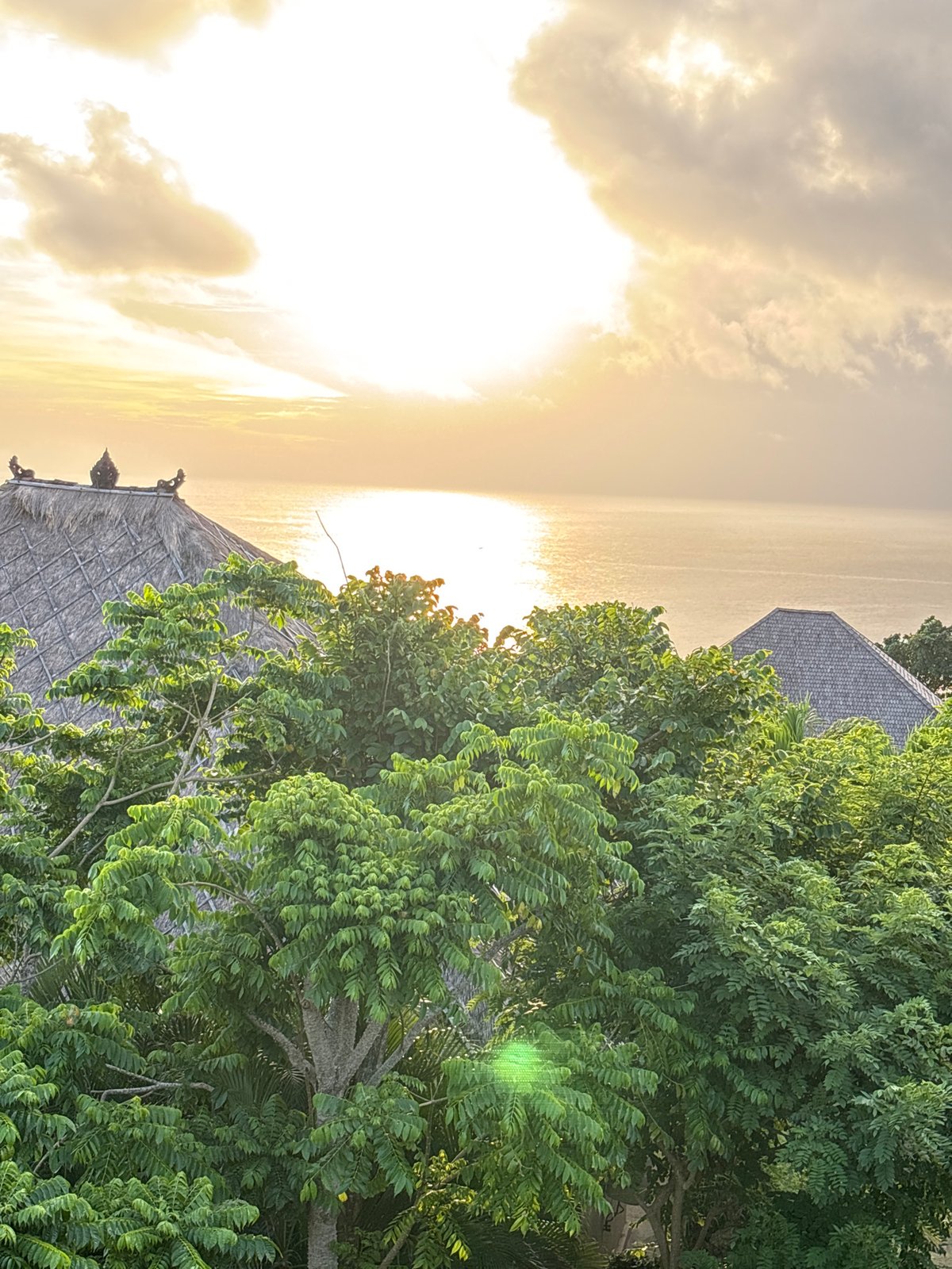 Traditional structures and ocean views documented in Kuta Selatan
