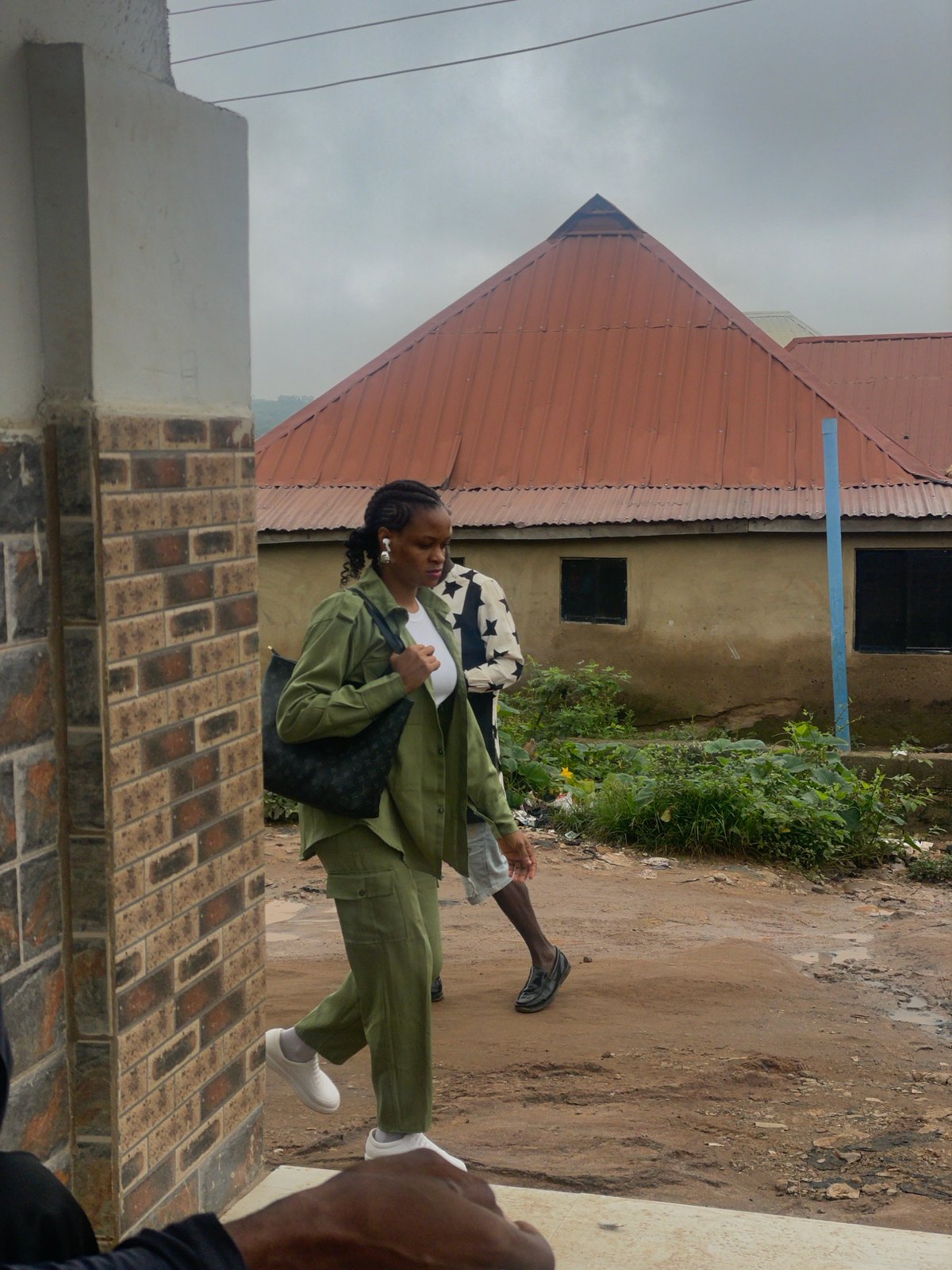 A rainy-season morning of everyday life in Kurunduma, Nigeria