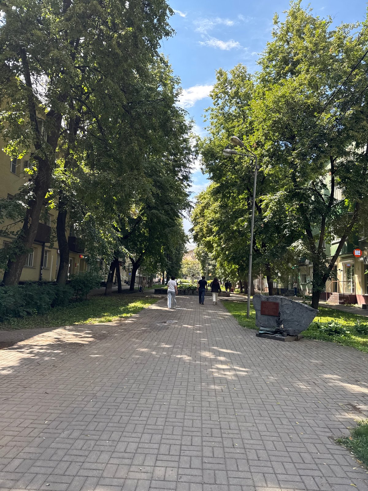 Street life and construction in Novaya Usman', Russia