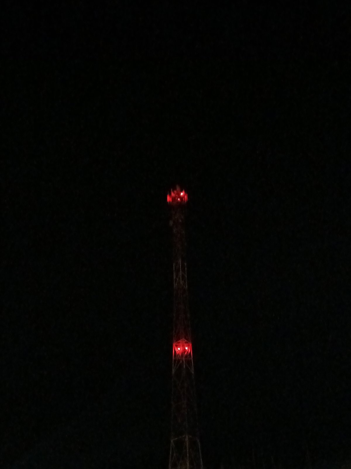 Nighttime moments documented in rural Russian village over eleven minutes