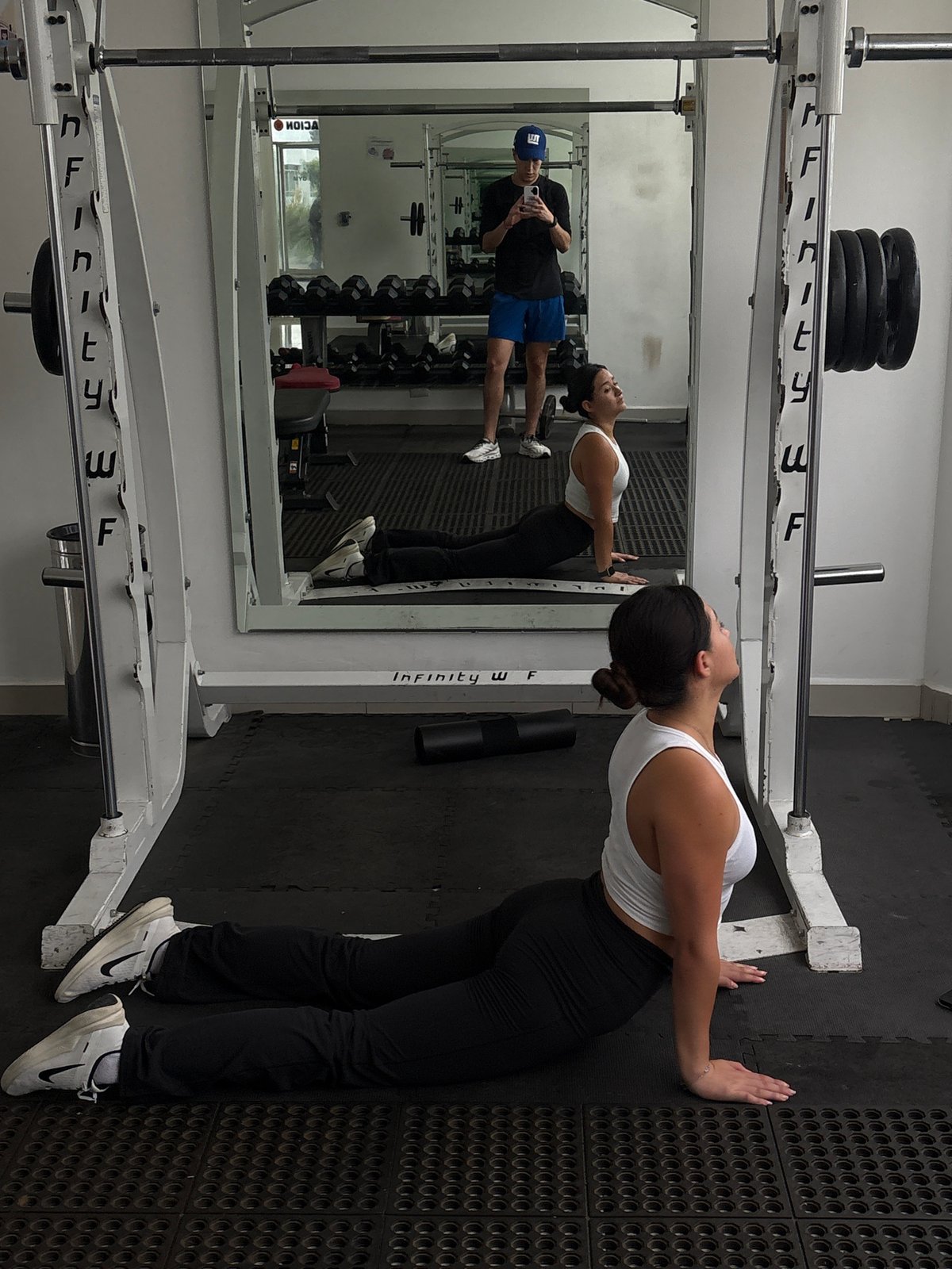 Gym workouts and pet moments captured in Tlaxcalancingo