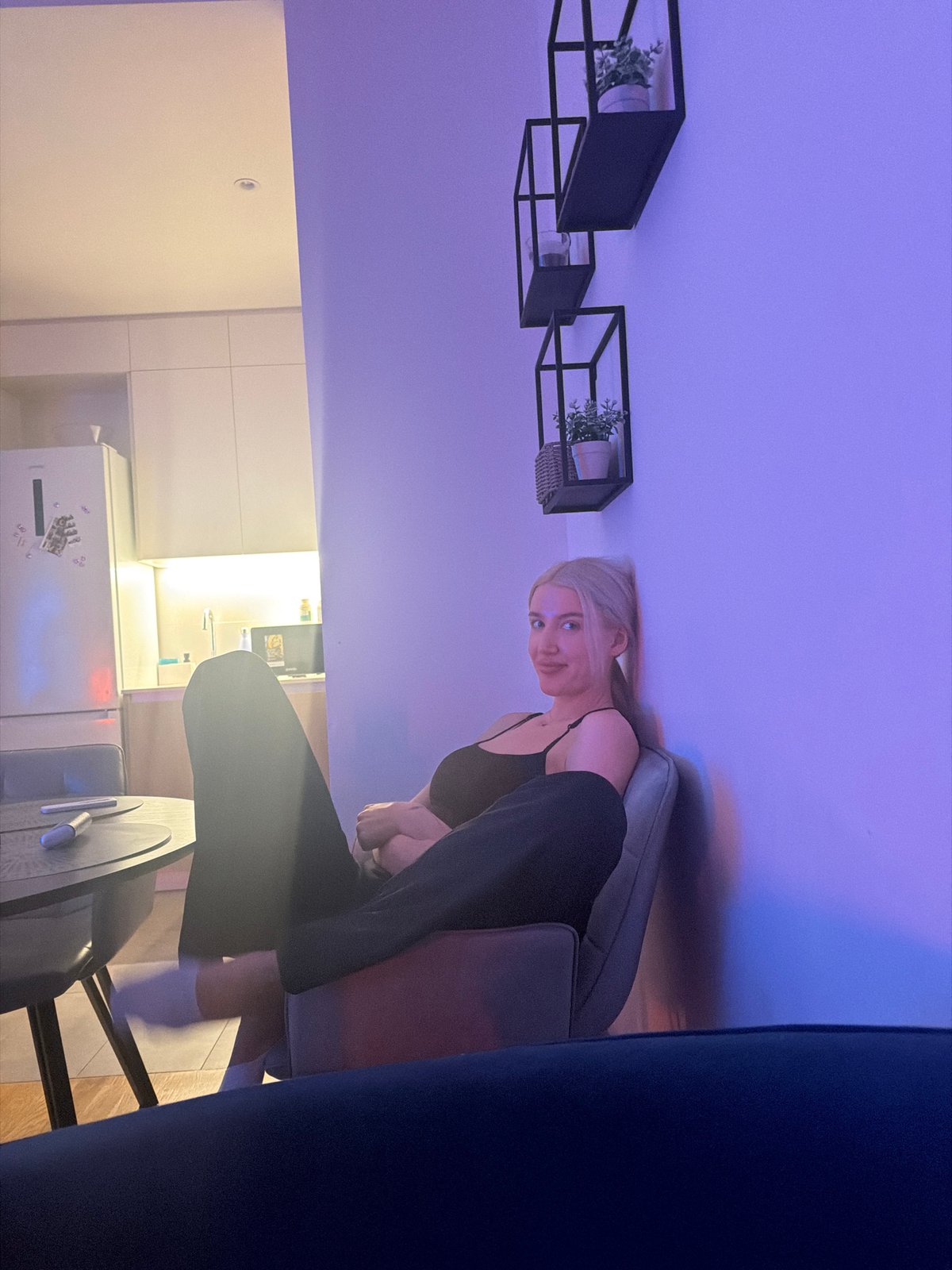 Quiet evening moments documented in Belgrade apartment
