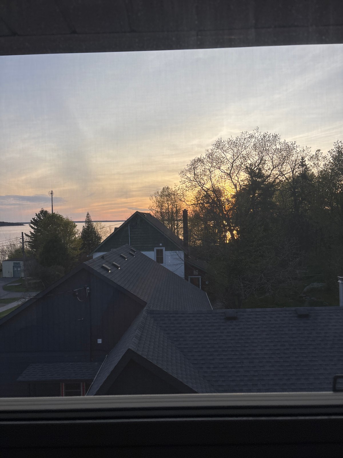 Quiet evening moments documented across Parry Sound, Canada