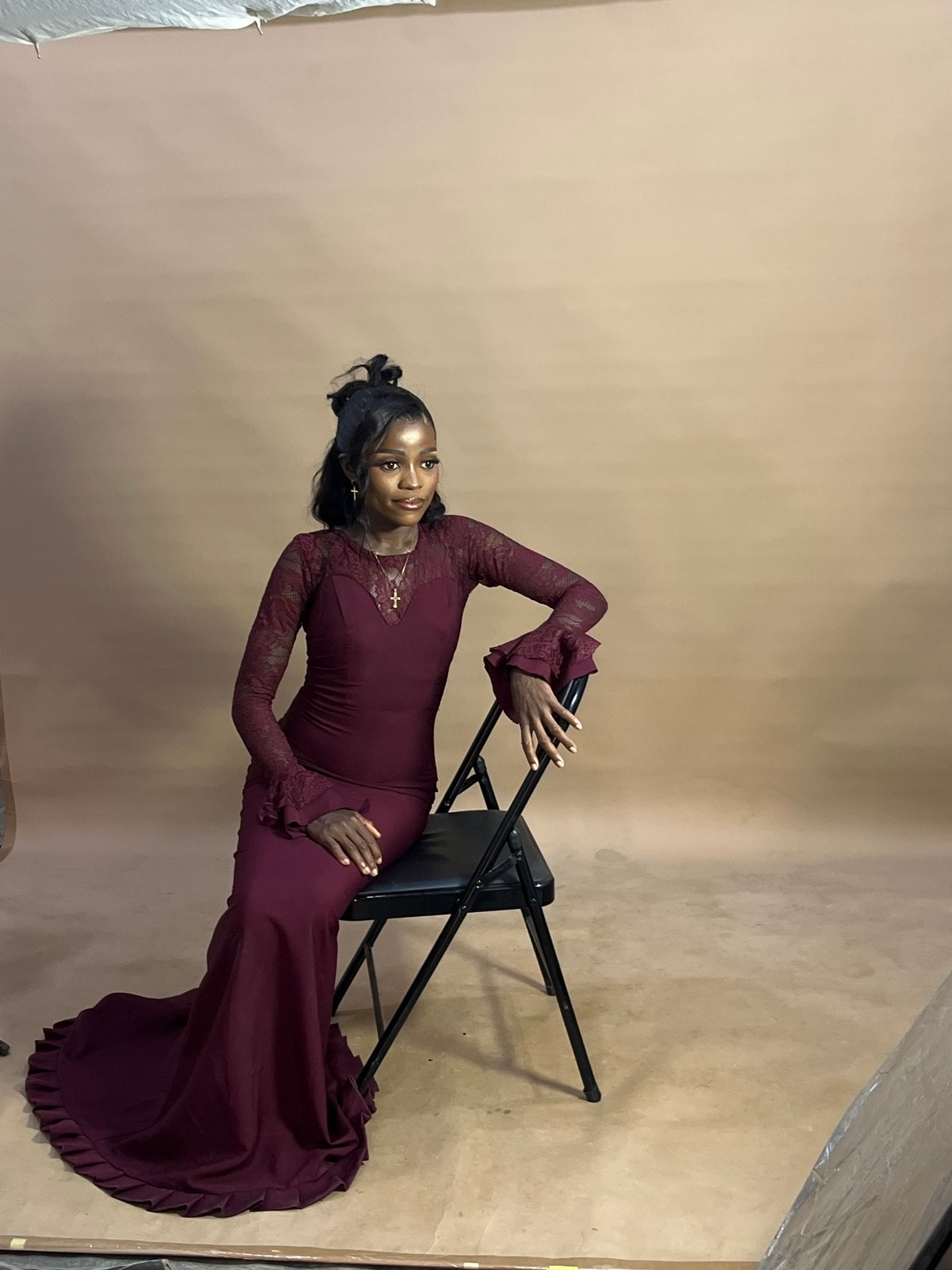 Studio fashion shoot in Gura Top, Nigeria, with street glimpses