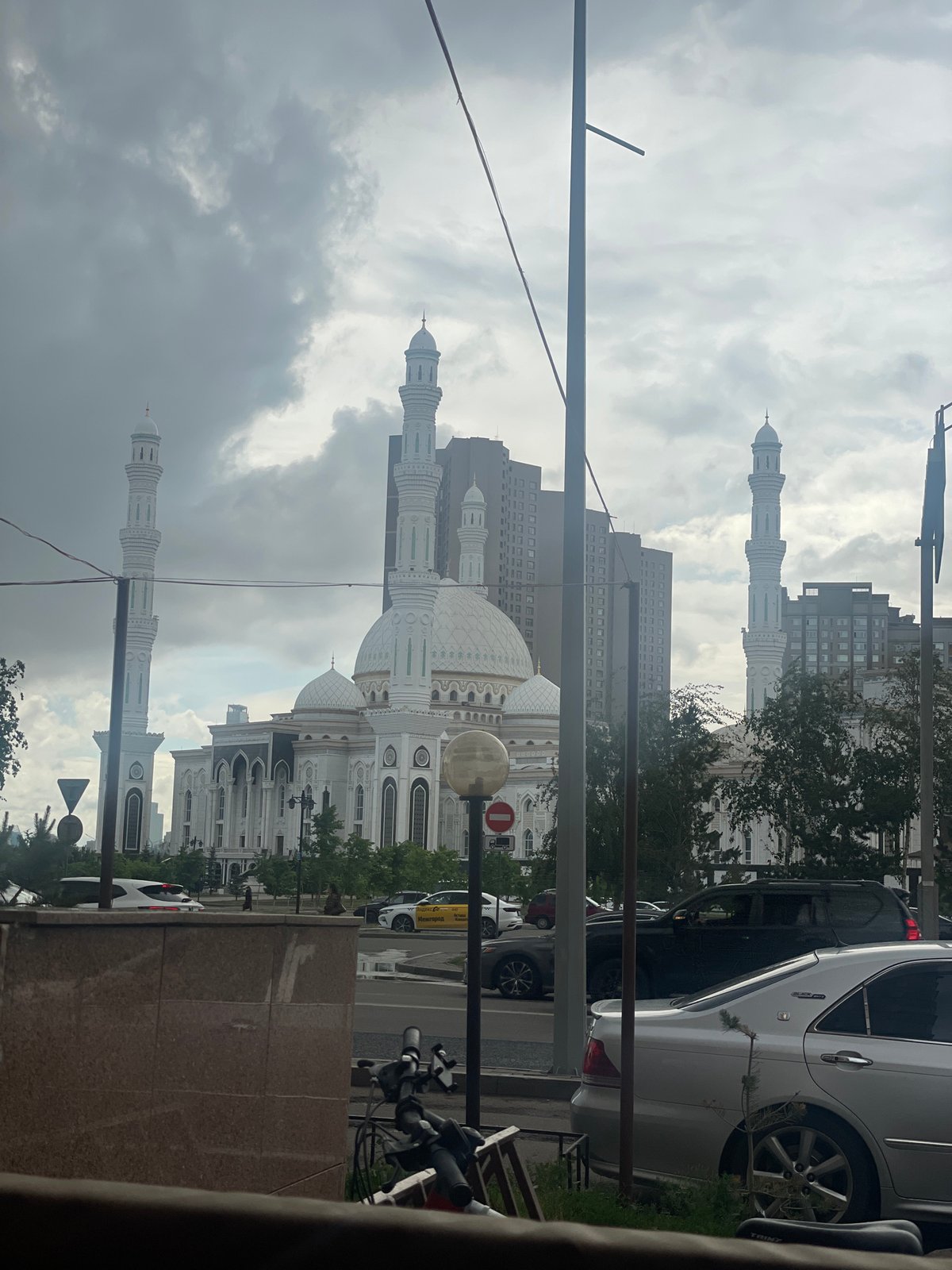 Hazrat Sultan Mosque photographed from roadside vantage point in Astana